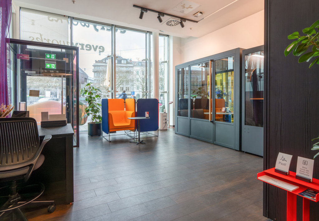 Eingangbereich Coworking Space everyworks am Hbf Hannover